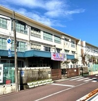 貝塚市立第二中学校の画像1